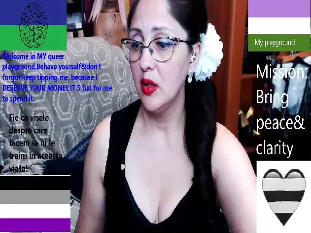 Live sex webcam photo for ImperatrizaS #255187719