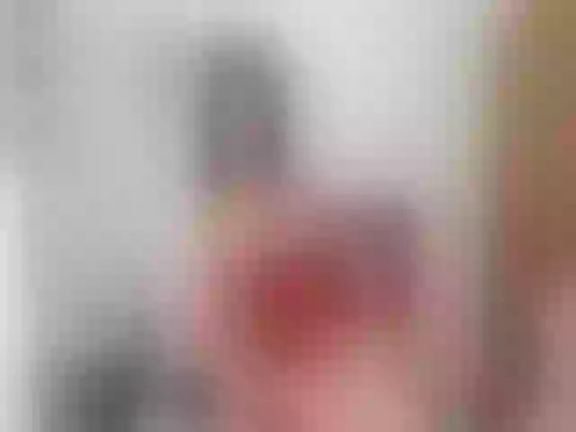 Live sex webcam photo for Khloee_sr #260364985