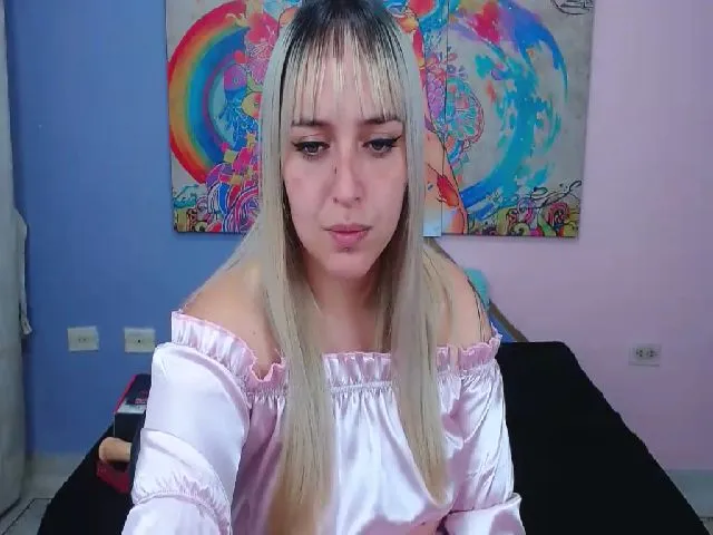 Live sex webcam photo for Anyela_bubble #264802151