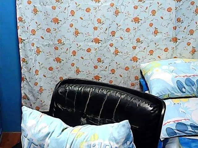 Live sex webcam photo for hOtGranny4u #243281750