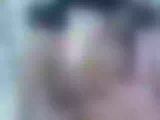 Live sex webcam photo for LeaQueen #241175623