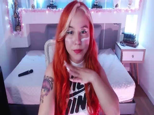 Live sex webcam photo for CiaraWatson #255005103