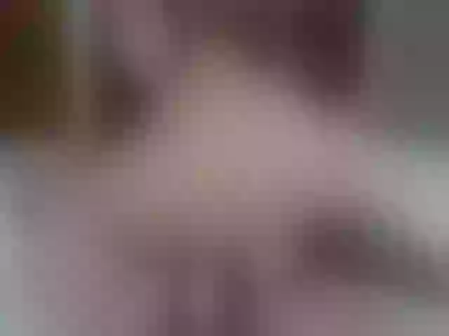 Live sex webcam photo for HelenHill #253549834