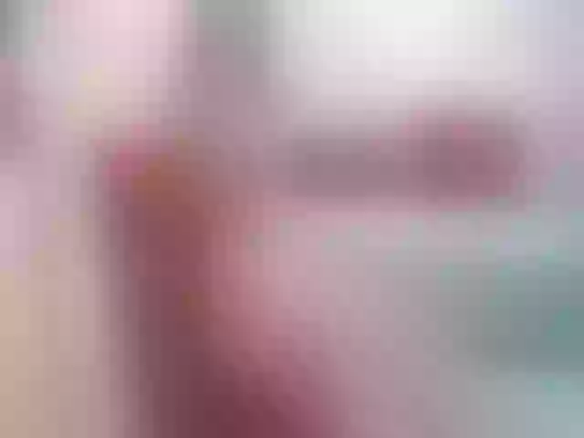 Live sex webcam photo for Anaiss_10 #254324175