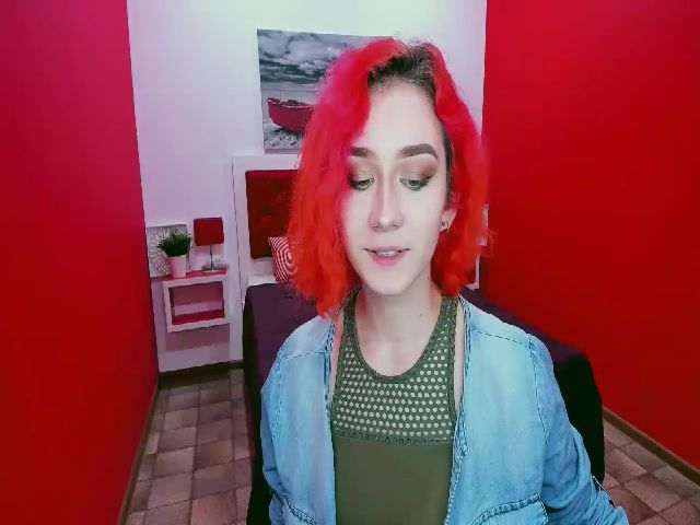 Live sex webcam photo for FionaClassy #254819759