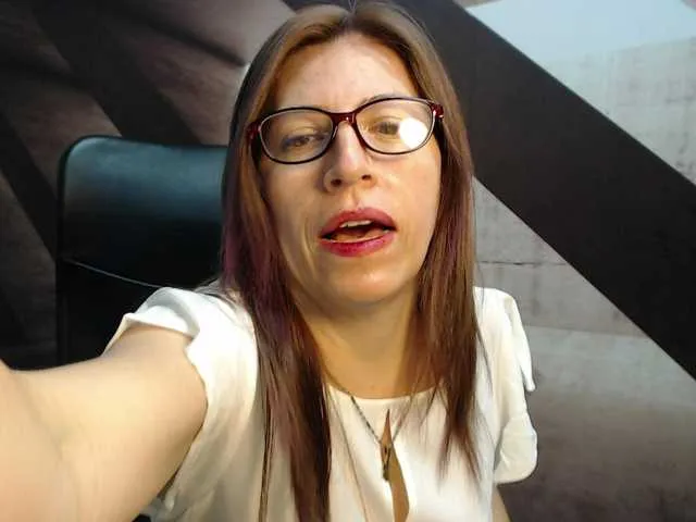 Live sex webcam photo for maturehot-1 #241079846