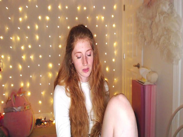 Live sex webcam photo for SweetMango_ #259647278