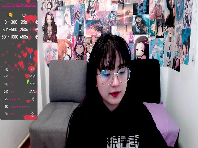 Live sex webcam photo for Charlotte_3x #254230564