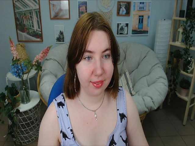 Live sex webcam photo for DafnaRey #258480522