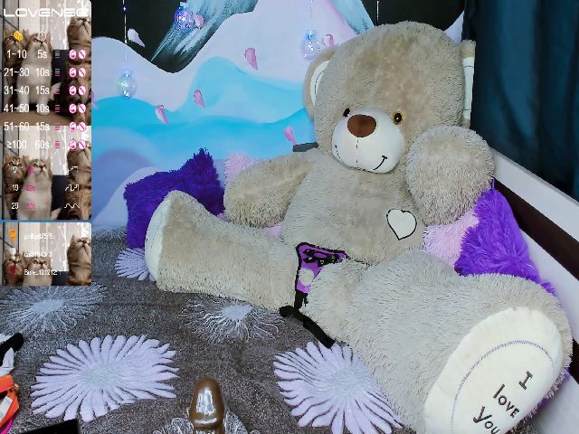 Live sex webcam photo for Charming_Nuka #263201222