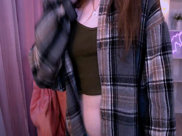 Live sex webcam photo for LynneDawson #253539593