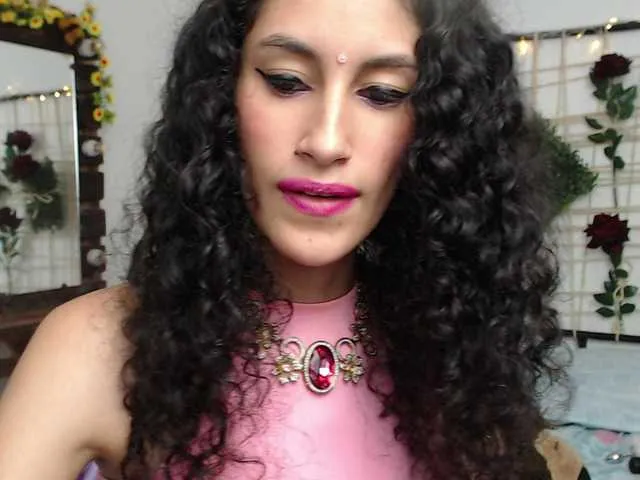 Live sex webcam photo for PancakePussy #243280849