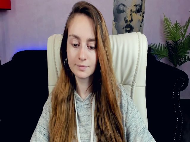 Live sex webcam photo for MissTianaa #252640846