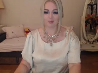 Live sex webcam photo for mirage40 #240485321