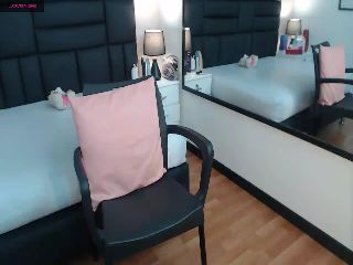 Live sex webcam photo for Crystal_Star9 #251792268