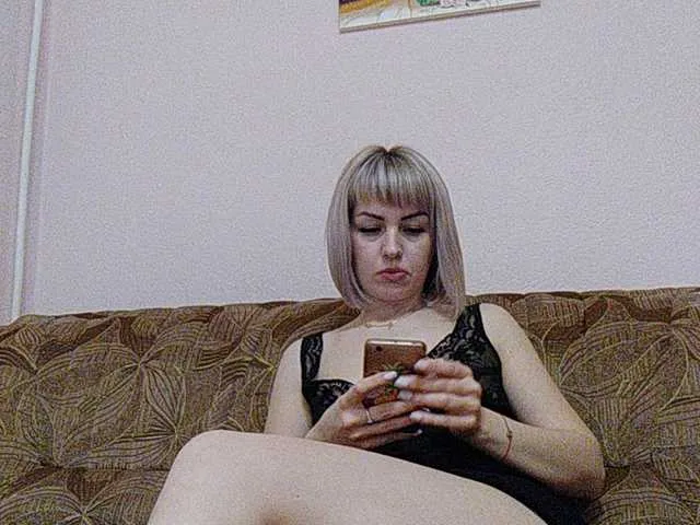 Live sex webcam photo for Anjela2011 #241253827