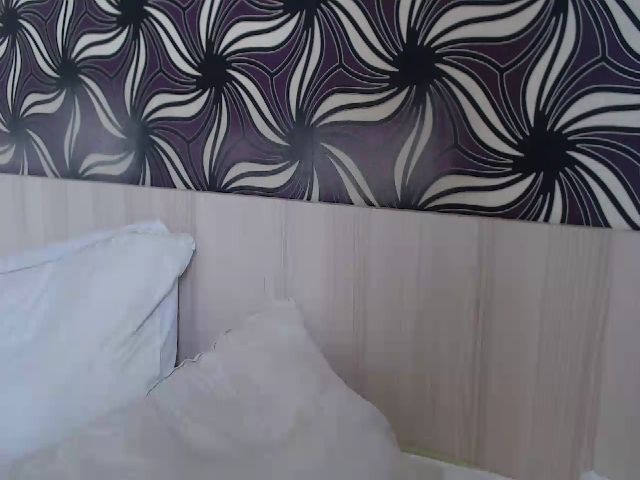 Live sex webcam photo for MilenaDivine #255602832