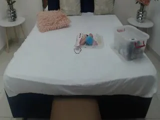 Live sex webcam photo for MandaHudsonn #252253971