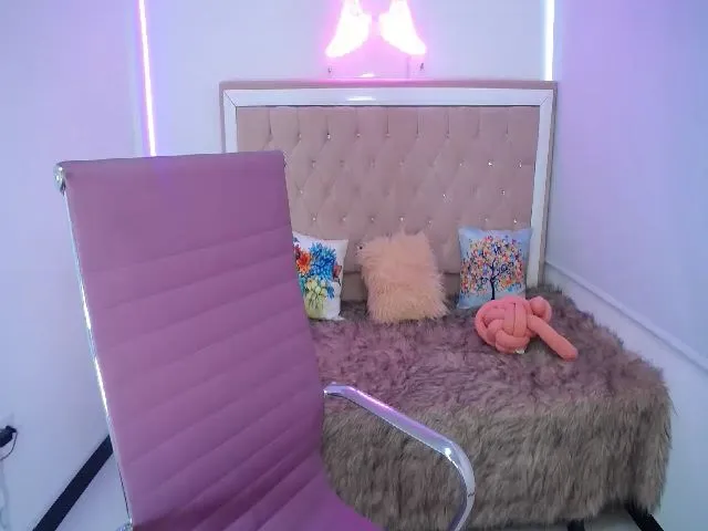 Live sex webcam photo for Ani_paris #260825030