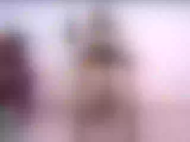 Live sex webcam photo for VivianneHot_x #287865331