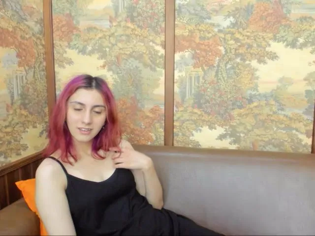 Live sex webcam photo for SarahBanks #262367265