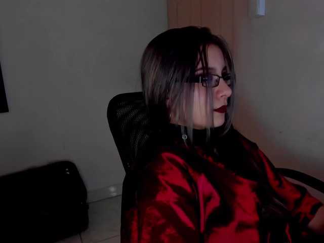 Live sex webcam photo for LilithMystic #240946415