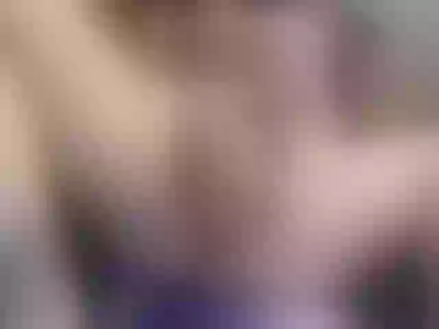Live sex webcam photo for CandyBurger #262683655