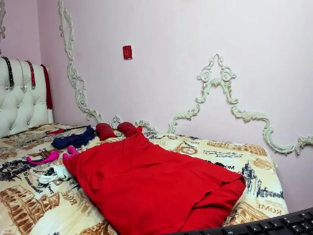 Live sex webcam photo for Ladybllack #257722808