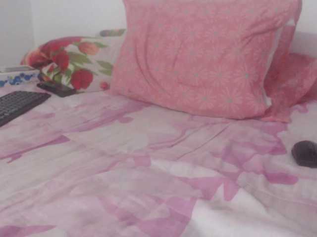 Live sex webcam photo for Daizy-cooper #241437766