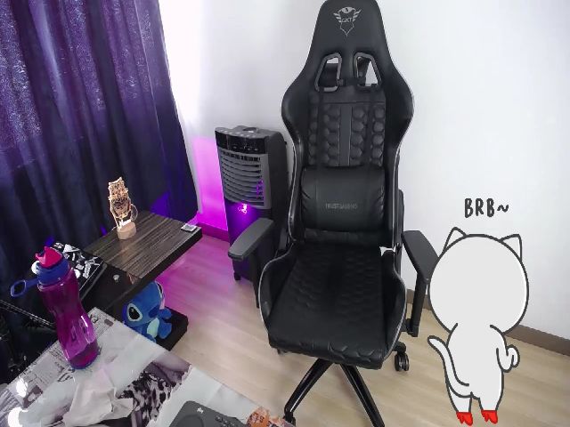 Live sex webcam photo for BiancaMiller #256967146