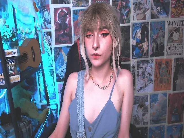 Live sex webcam photo for Manarose27 #252290479