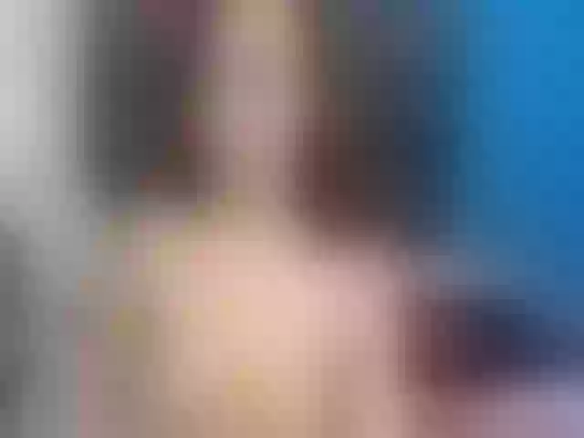 Live sex webcam photo for AngeelJones #254312898