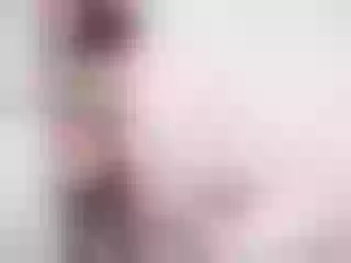 Live sex webcam photo for LouisaCreamy #251914701