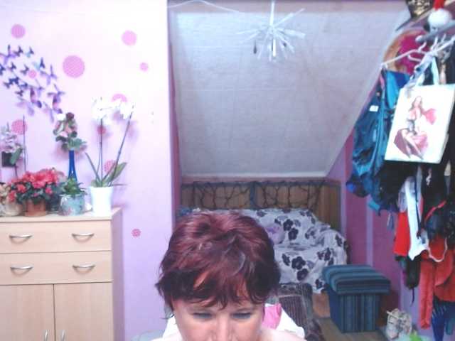 Live sex webcam photo for Elmira63 #241262060