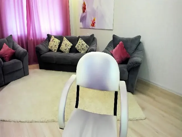 Live sex webcam photo for Auroraa__ #253032160