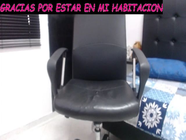 Live sex webcam photo for Sofi_Ar #263179457