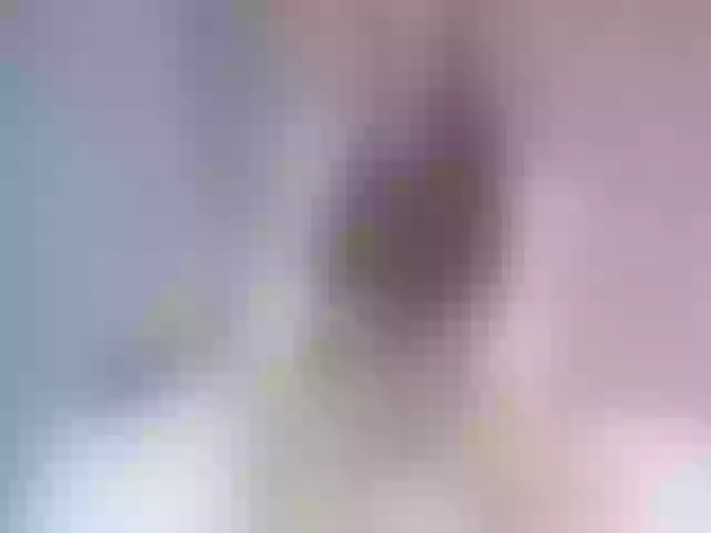 Live sex webcam photo for Violett_000 #260001226