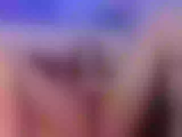 Live sex webcam photo for EllaClark #287991553