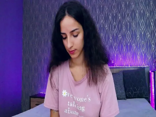 Live sex webcam photo for XDaphneMoss #255328003