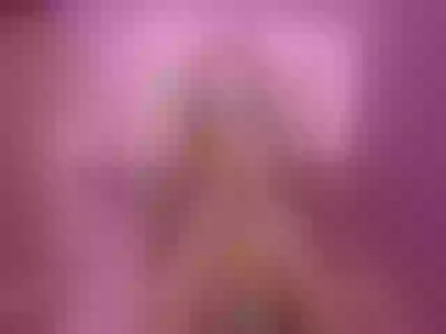 Live sex webcam photo for PtiMermaid #263425675
