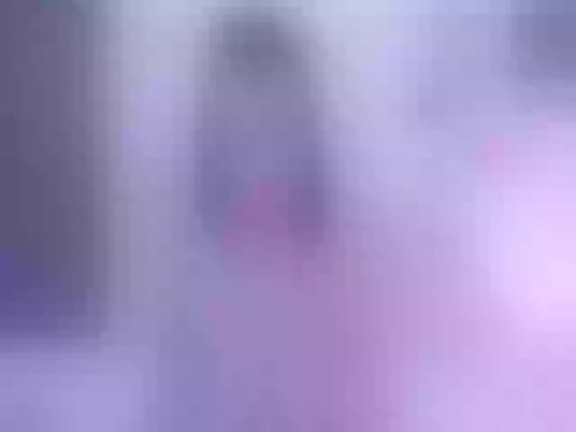 Live sex webcam photo for Aziacollens98 #253560866