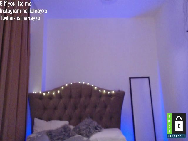 Live sex webcam photo for Hallie_May #253953857