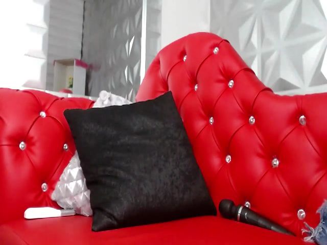 Live sex webcam photo for Roxaneharper #265220226