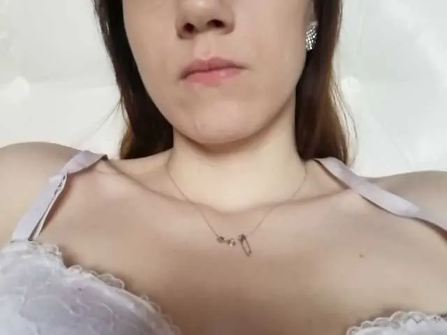 Live sex webcam photo for malaya1234980 #241253108