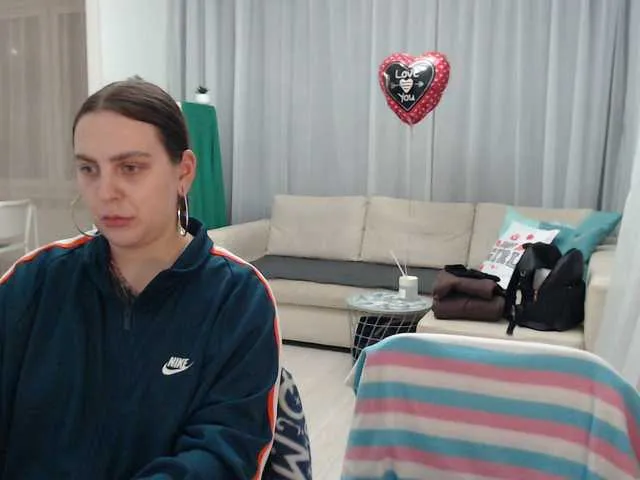 Live sex webcam photo for BugaGirls #241231073