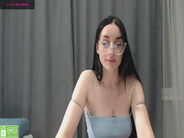 Live sex webcam photo for Your_peach #263368121