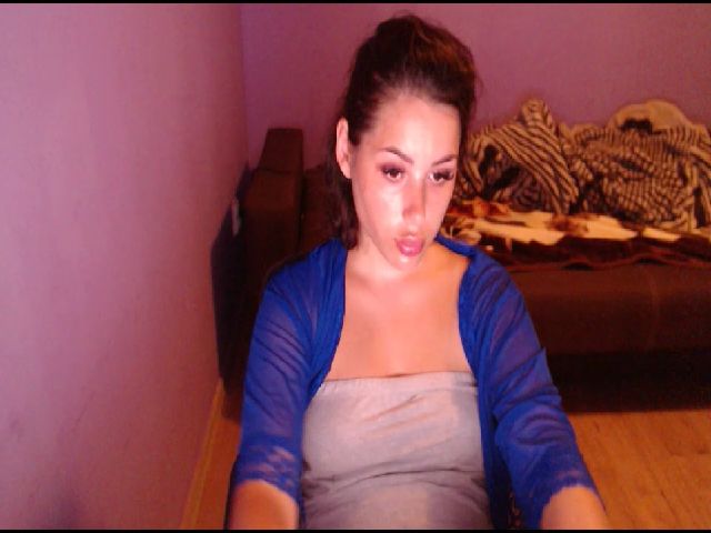 Live sex webcam photo for LoveJulliette #265115829