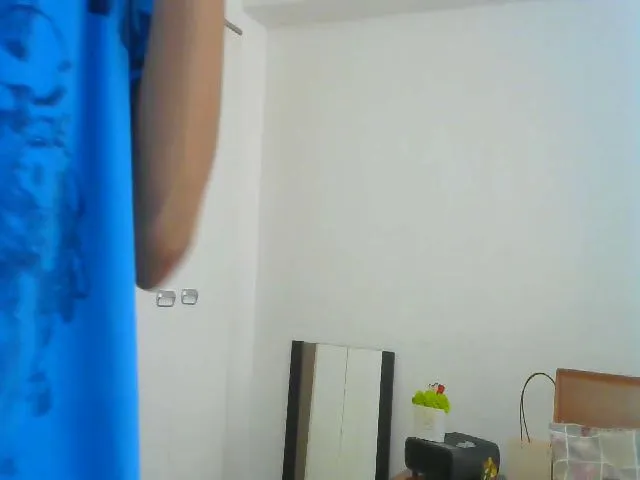 Live sex webcam photo for SONYABRUNETTE #264109493