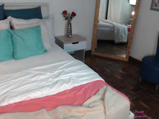 Live sex webcam photo for heleen-cute #261188892