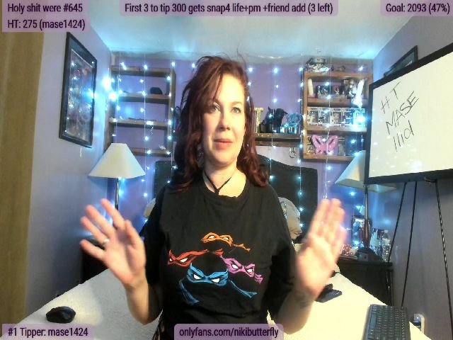 Live sex webcam photo for Nikibutterfly #259681935